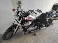 Co ja robię, sprzedaję moją ukochaną Hondę Shadow VT800
