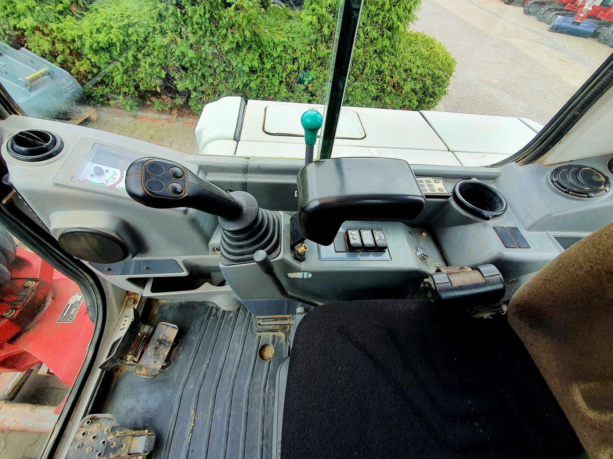 Koparka Takeuchi TB250 - 5 ton - dobry stan! Cena brutto !!!