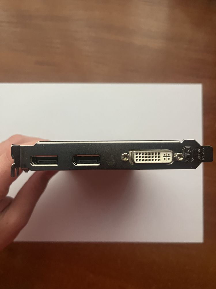 AMD FirePro Graphics V4900