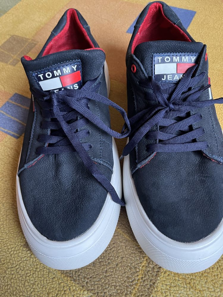 Снікерси/кеди чоловічі, Tommy Hilfiger, 45 р., темно-синього кольору