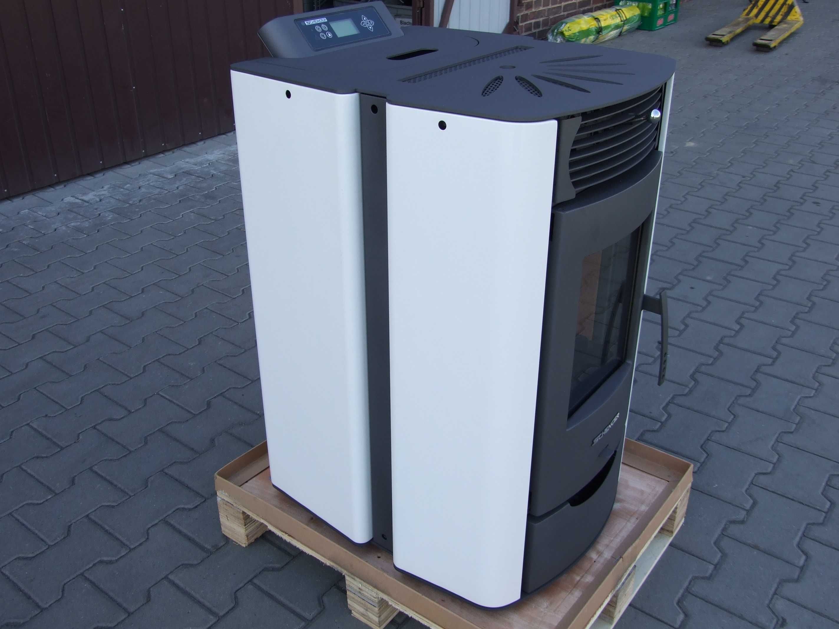 Piec piecyk kominek na pelet pellet 7,1 KW Schenger