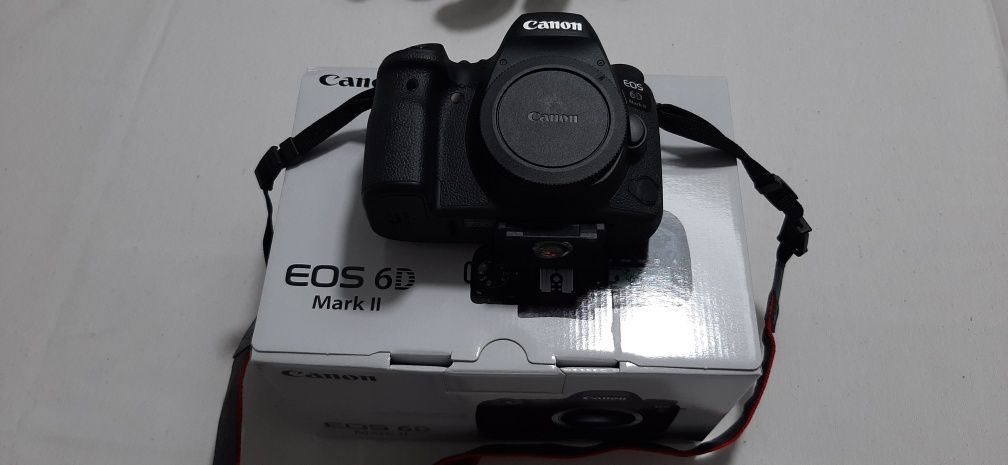 Canon 6D mark II - como nova