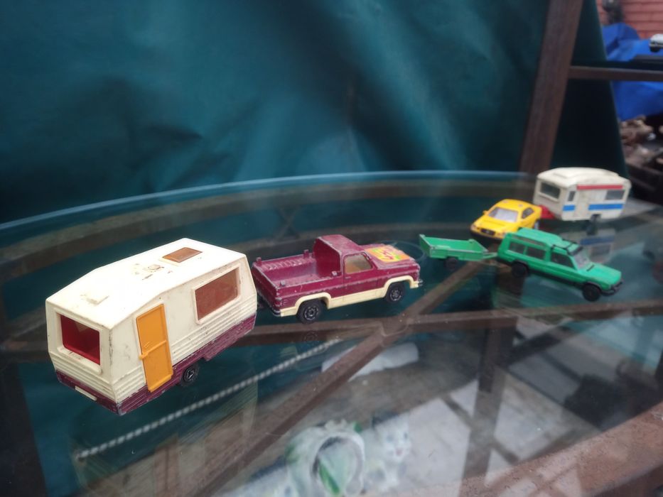 Carrinhos Miniatura com Caravana