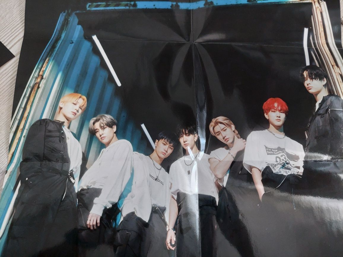 Album K-pop Enhypen Manifesto: day 1