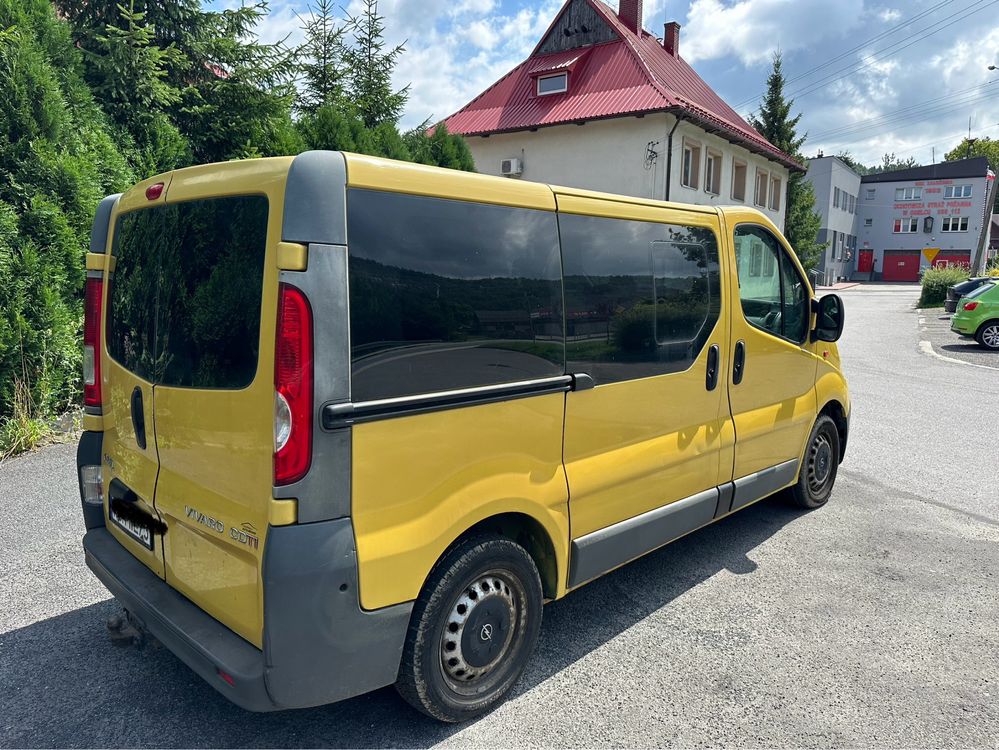 Opel Vivaro 2.0 CDTI 9osób nawiewy zdrowy Bez rdzy