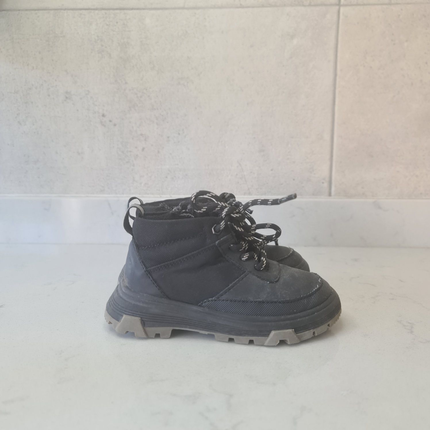 Botas Zara Criança 23