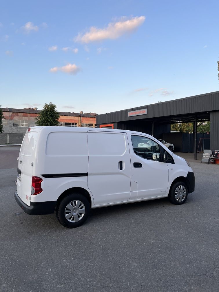 Обмін Nissan nv 200 з Німеччини