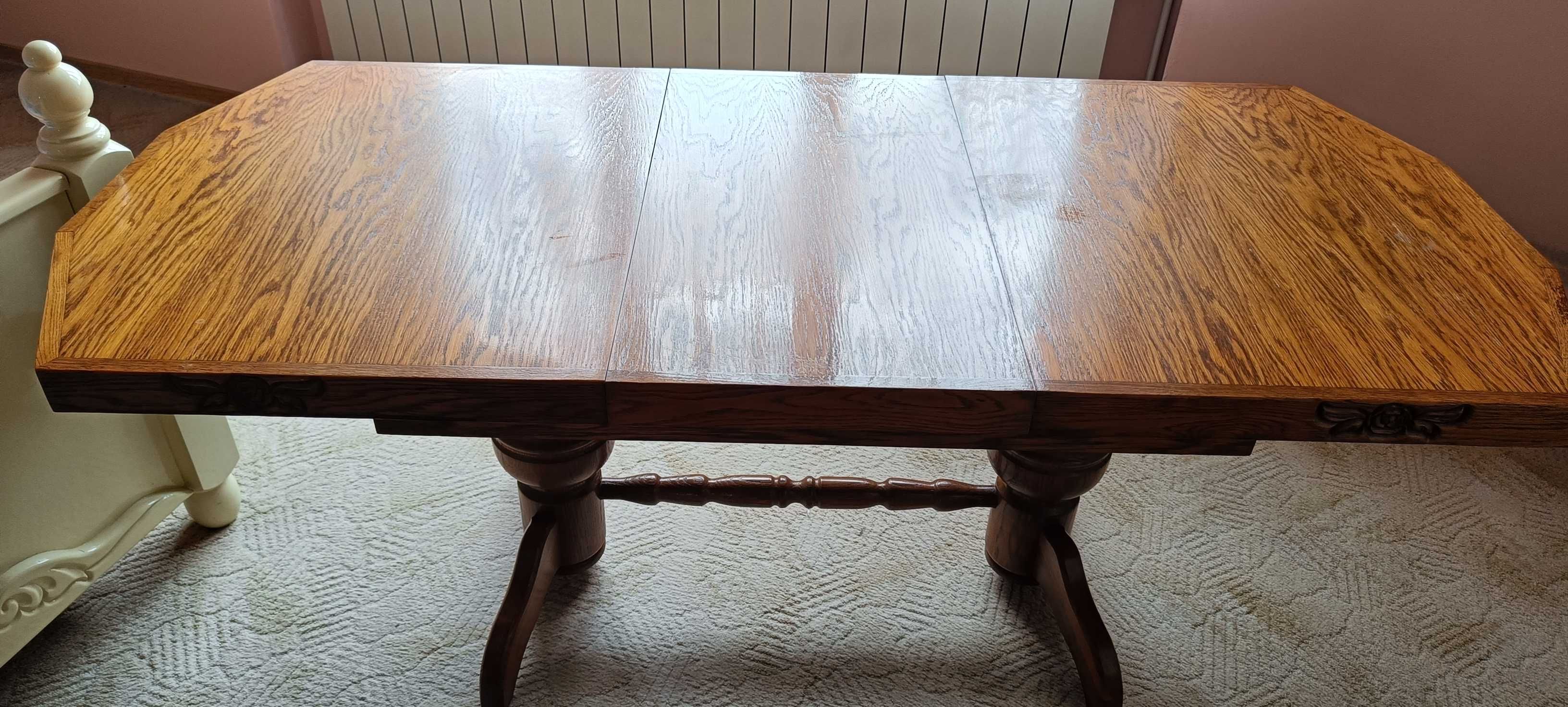 Komplet mebli: stół, ława i krzesła dębowe