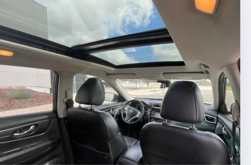 SUV Nissan X-Trail Tekna Panorâmico - 7 Lugares