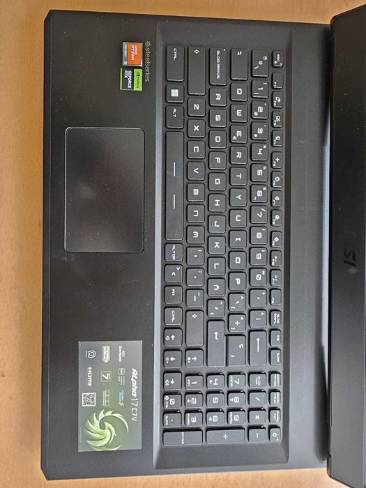MSI Alpha 17 AMD Ryzen 9 7945HX/32GB/1TB SSD/RTX 4070