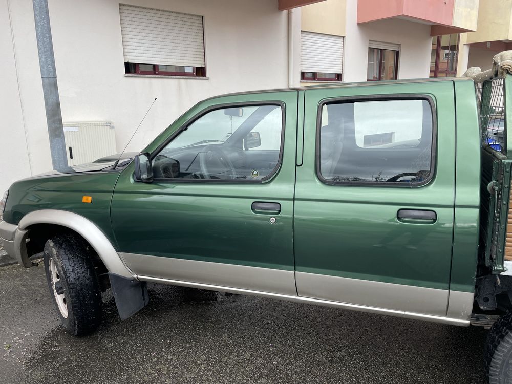 Nissan pick up 2.5