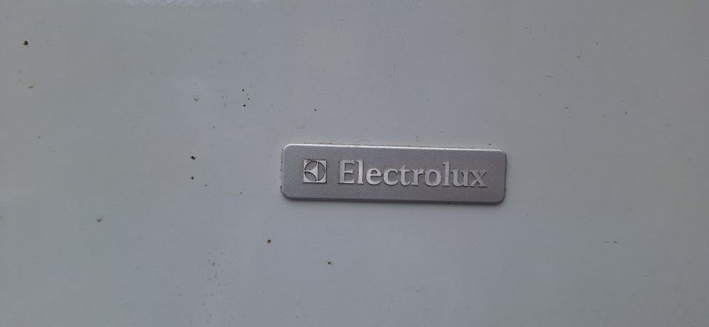 Холодильник Electrolux