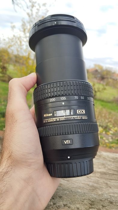 Объектив Nikkor 18-200 DX VR ll f/3.5-5.6