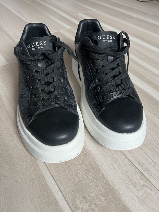 Снікерси кросівки Guess