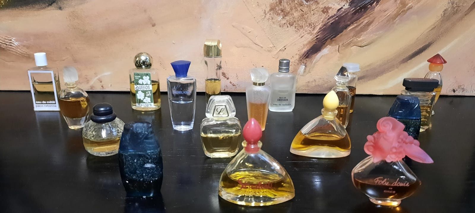 Frascos meios de perfumes miniatura originais