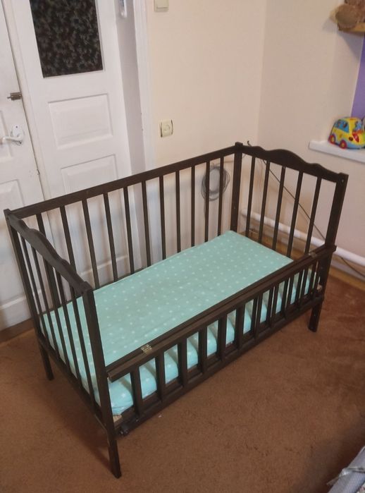 Кроватка детская