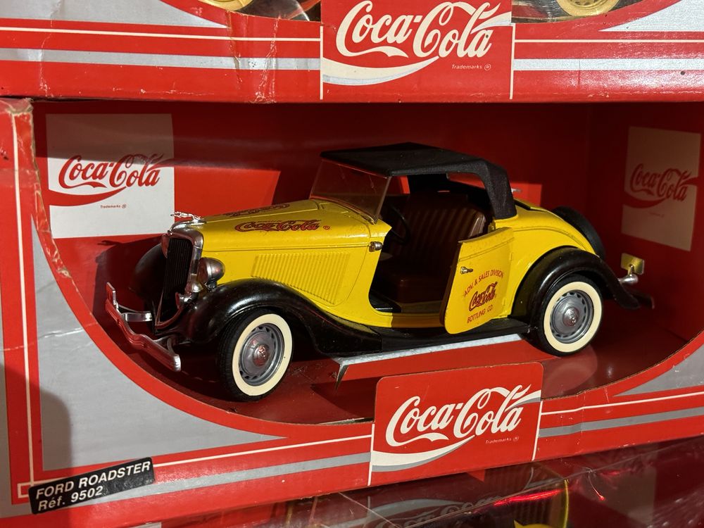Carro coca-cola 1:18