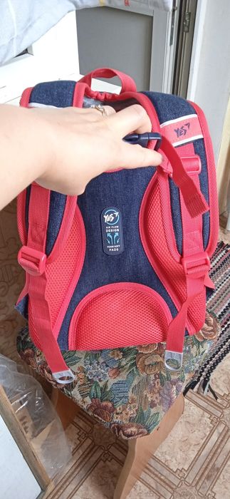 Продам школьный рюкзак