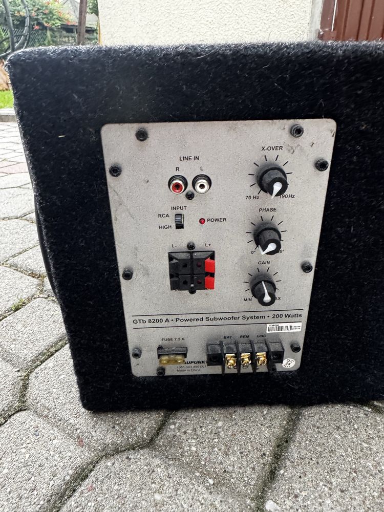 Blaupunkt GTb8200A skrzynia basowa tuba  aktywna wbudowany wzmacniacz