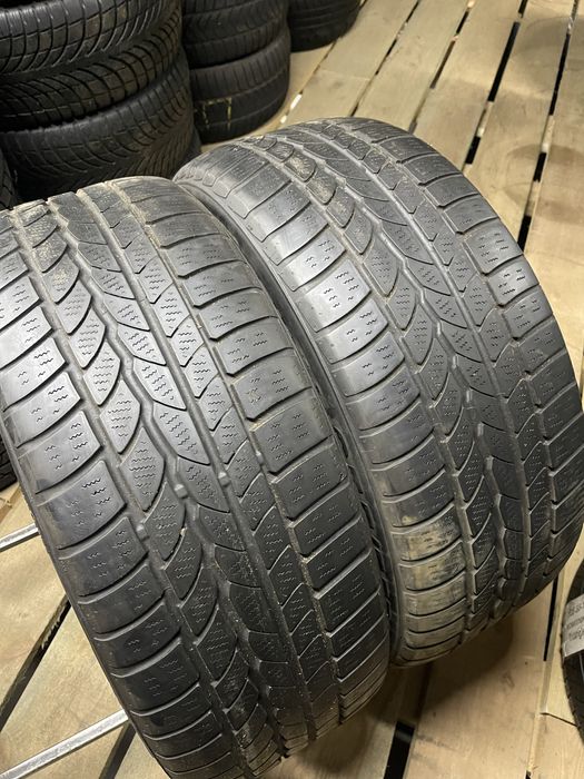 Шини зимові R18 255 55 Continental Склад Осокорки