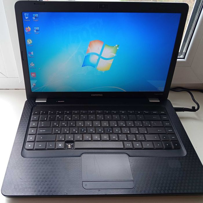 Ноутбук Compaq Presario CQ56
