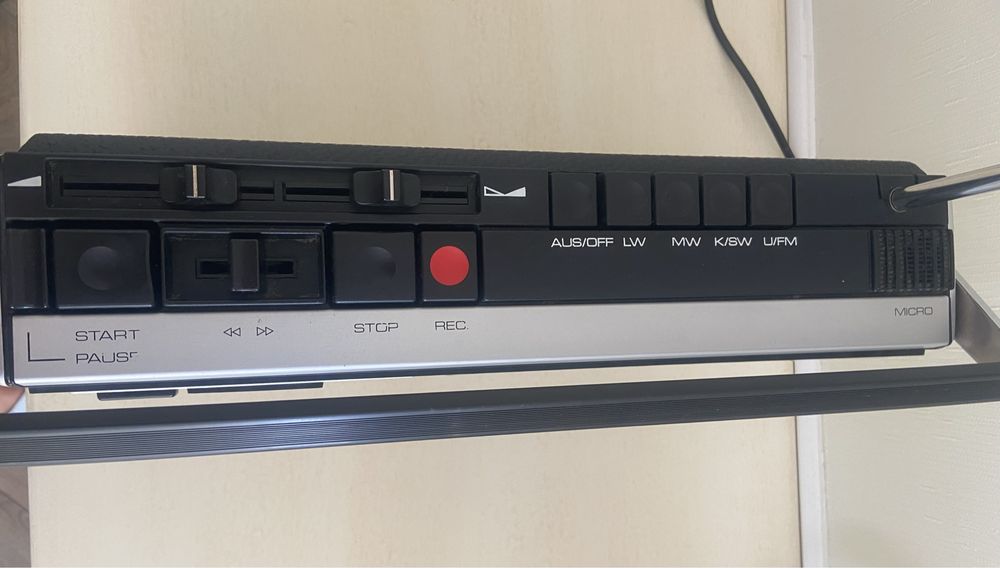 Магнітола GRUNDIG C4200 Automatic