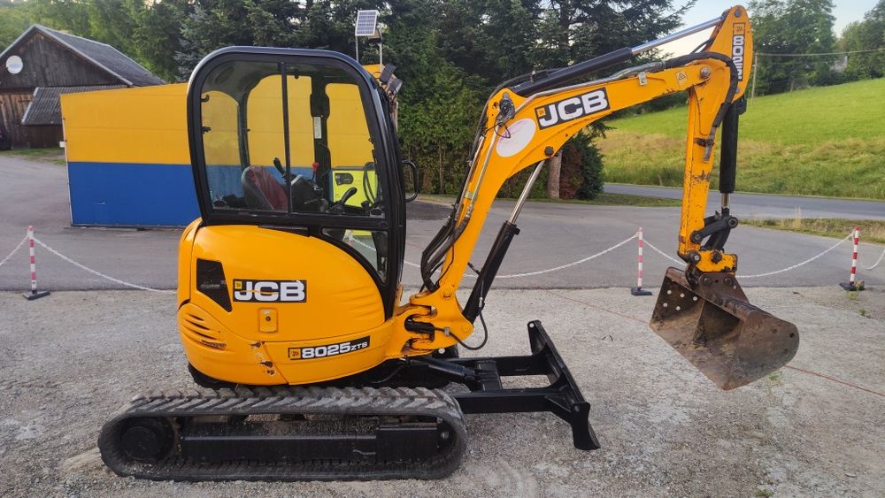 Minikoparka JCB 8025  2016R 3 ŁYŻKI BRUTTO mini koparka