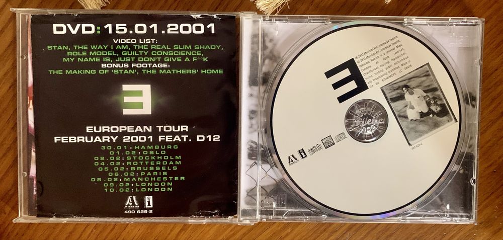 CD’s Eminem, Usher e Da Weasel