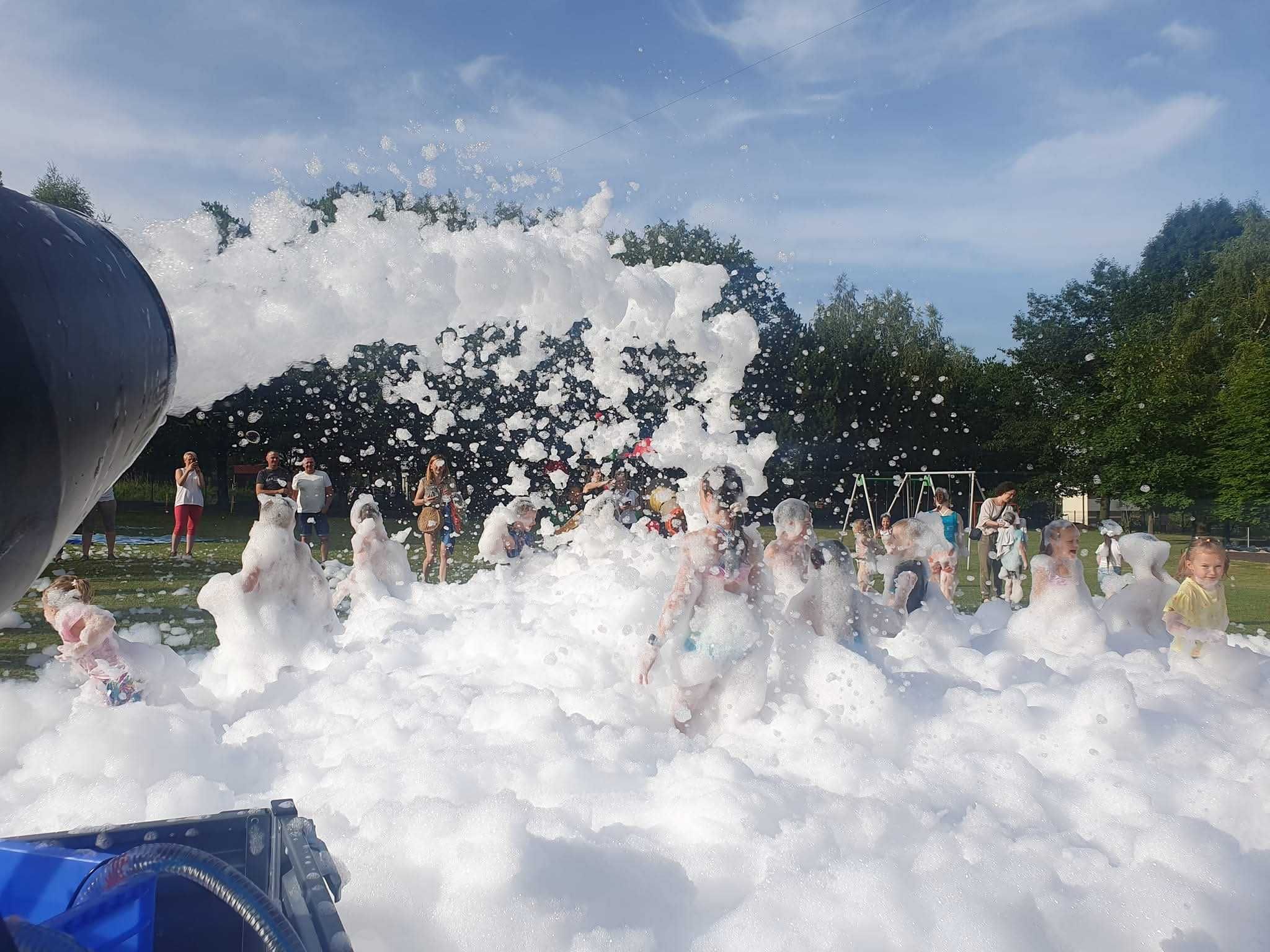 Zamki Dmuchane  zjezdzlania Dmuchaniec wata popcorn PIANA PARTY