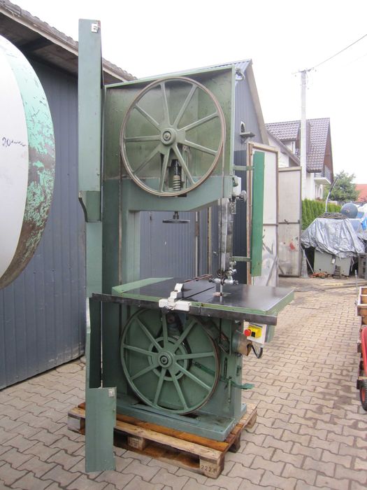 Piła taśmowa do drewna 800 stolarskie