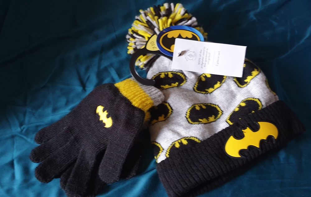 Czapka i rękawiczki, nowy komplet z Batmanem