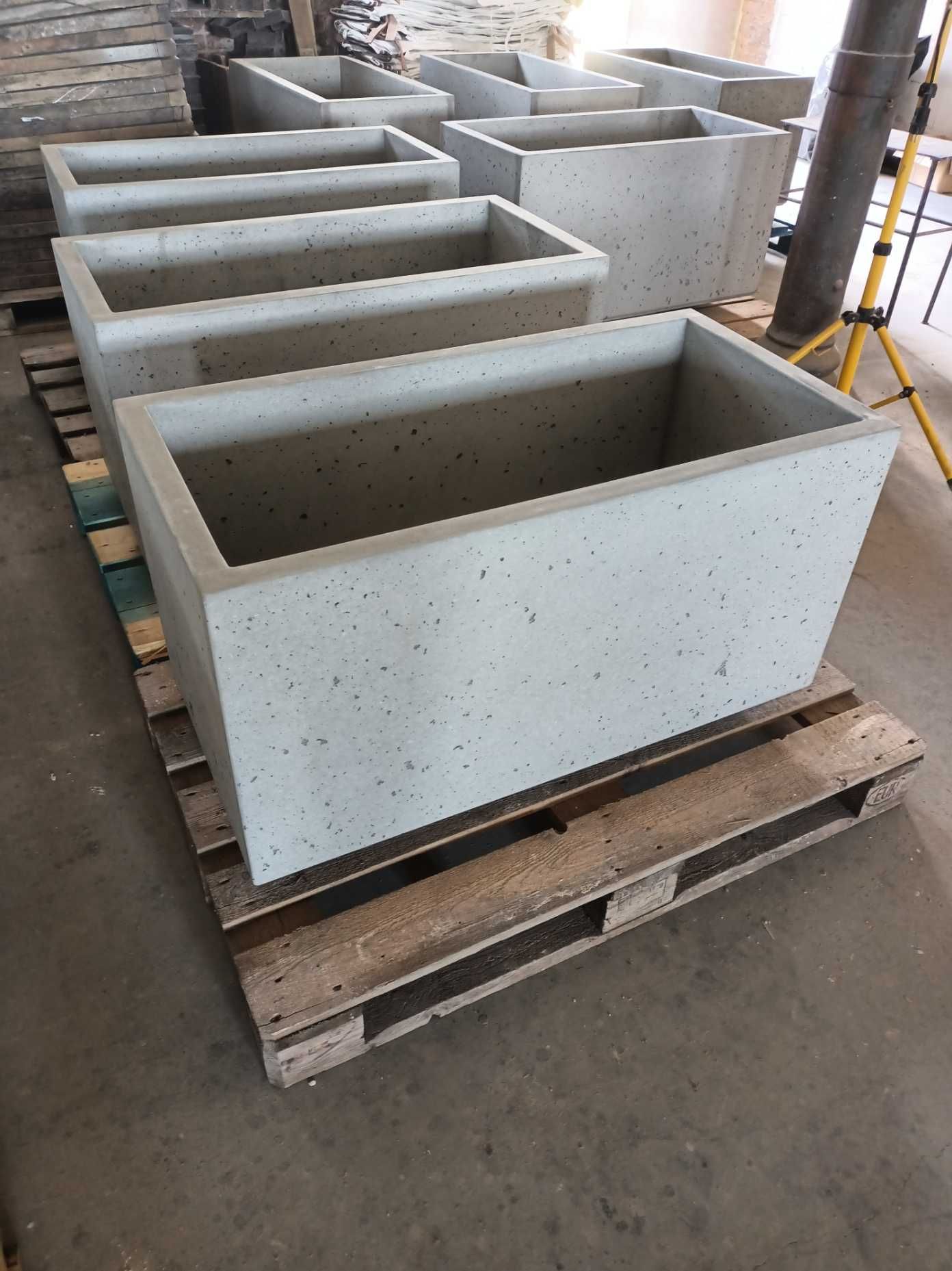 Donica betonowa 100x50x50 cm, kolor: BIAŁY  PRODUCENT!!!