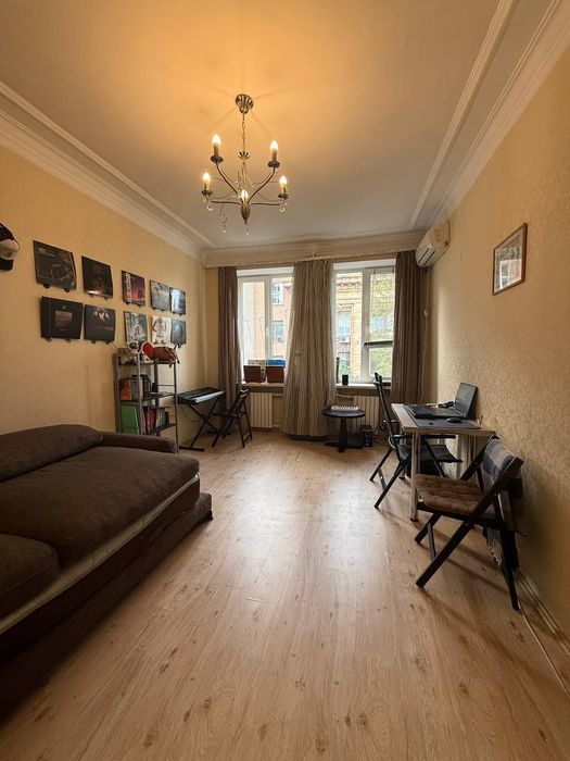 Продам 2к.квартиру,Центр города пр.Д.Яворницкого