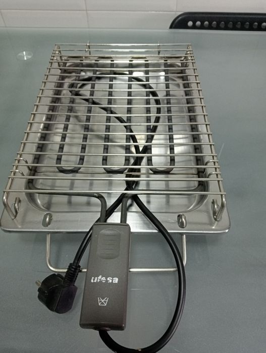 Grelhador elétrico.