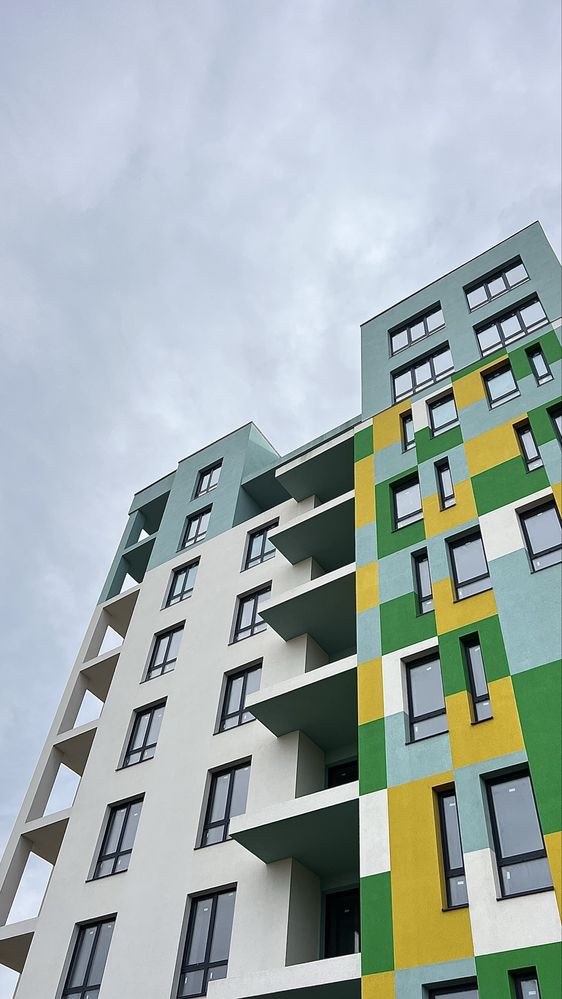 3к квартира 82м.кв. біля ТЦ Велес