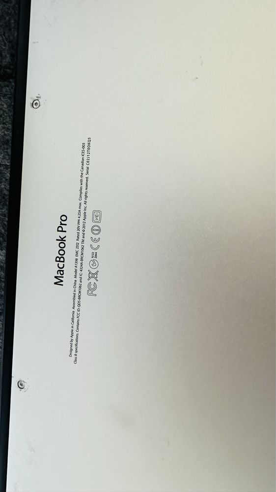 Продам MacBook Pro