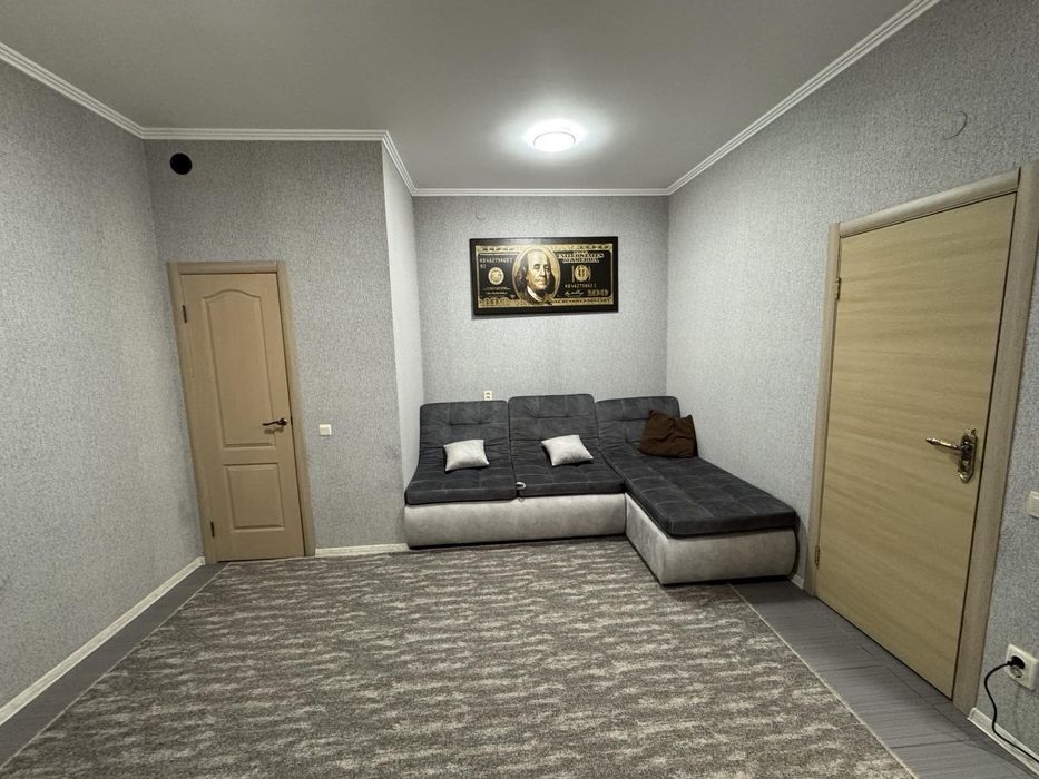 Аренда . 2х квартира. Андреевская. Ресторан Чача.