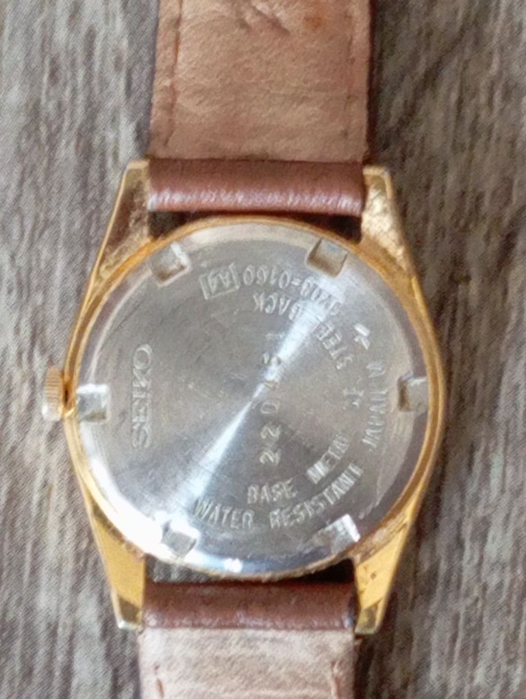 Женские часы SEIKO