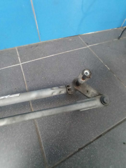 Mechanizm wycieraczek VW T5 Lift