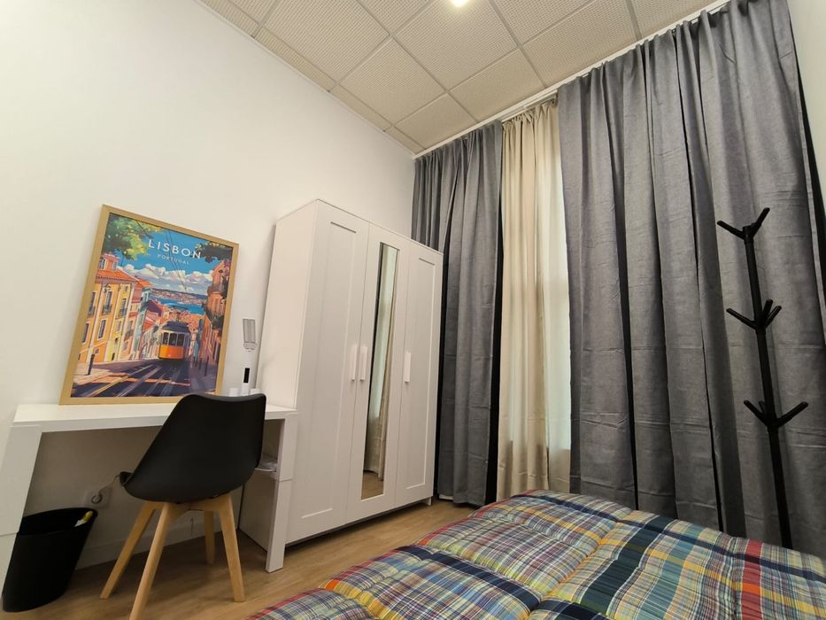 Quartos para alugar em alojamento