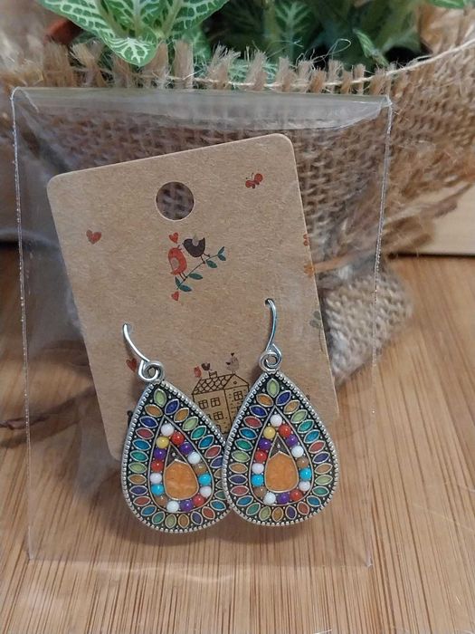 Brincos pendente gota de água - Novo!