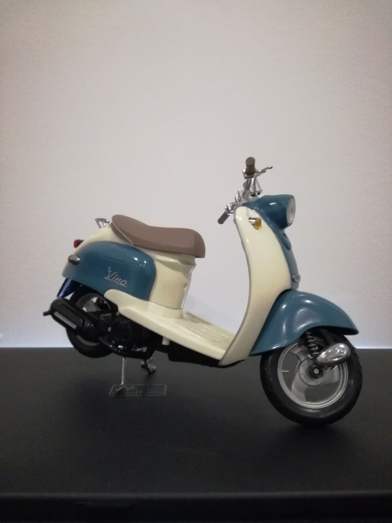 Yamaha VINO réplica miniatura