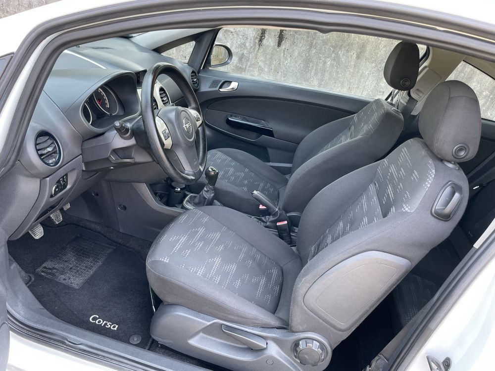 Opel corsa D 1.3 CDTI