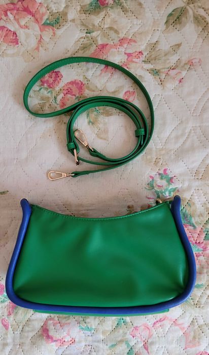 Сумочка жіноча зеленого кольору маленька