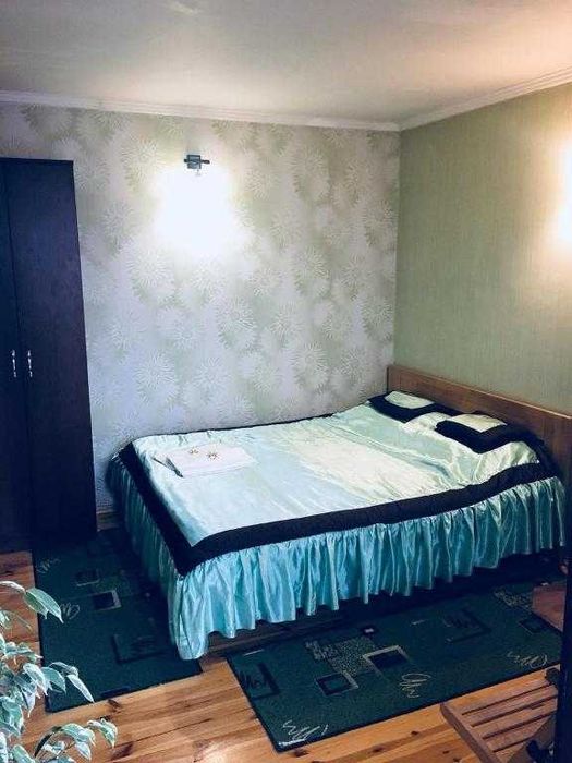 Оренда по суточно. Кімнати біля замку