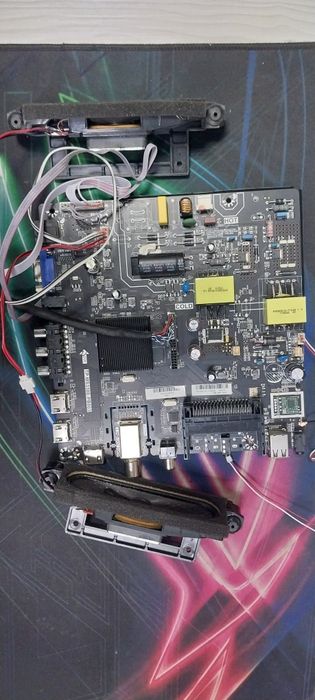 Плата TP.MS338E.PB803 з навесним обладнаням