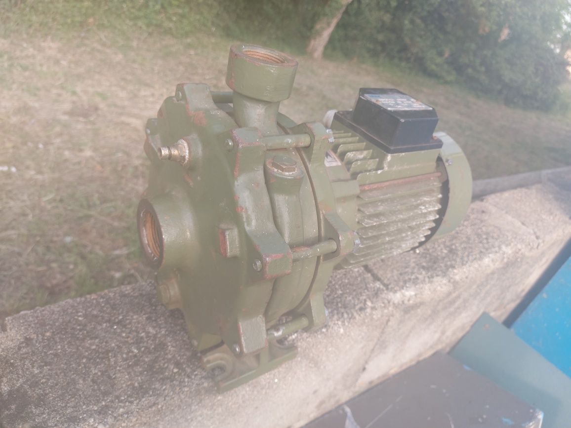 Bomba de tirar água