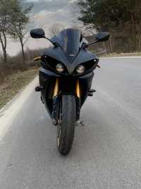 Продам YAMAHA R1