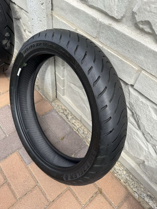 мотоциклетна шина Metzeler Roadtec 01