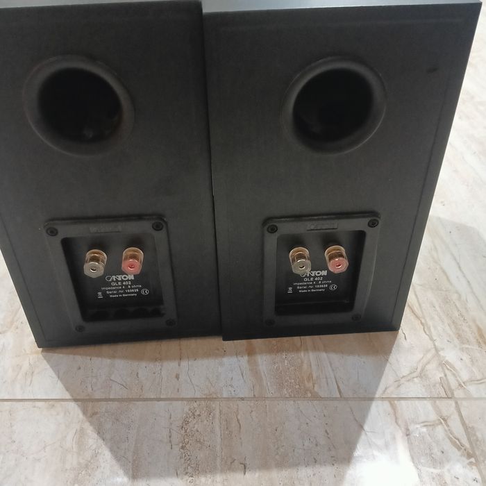 Witam sprzedam głosniki kolumnowe